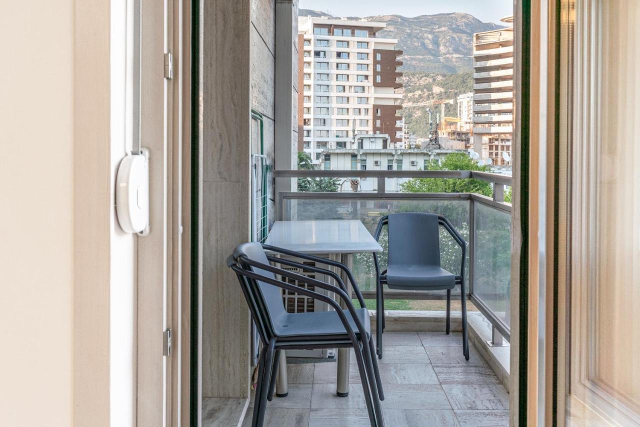 Fontana Mediteran Properties Будва Екстер'єр фото