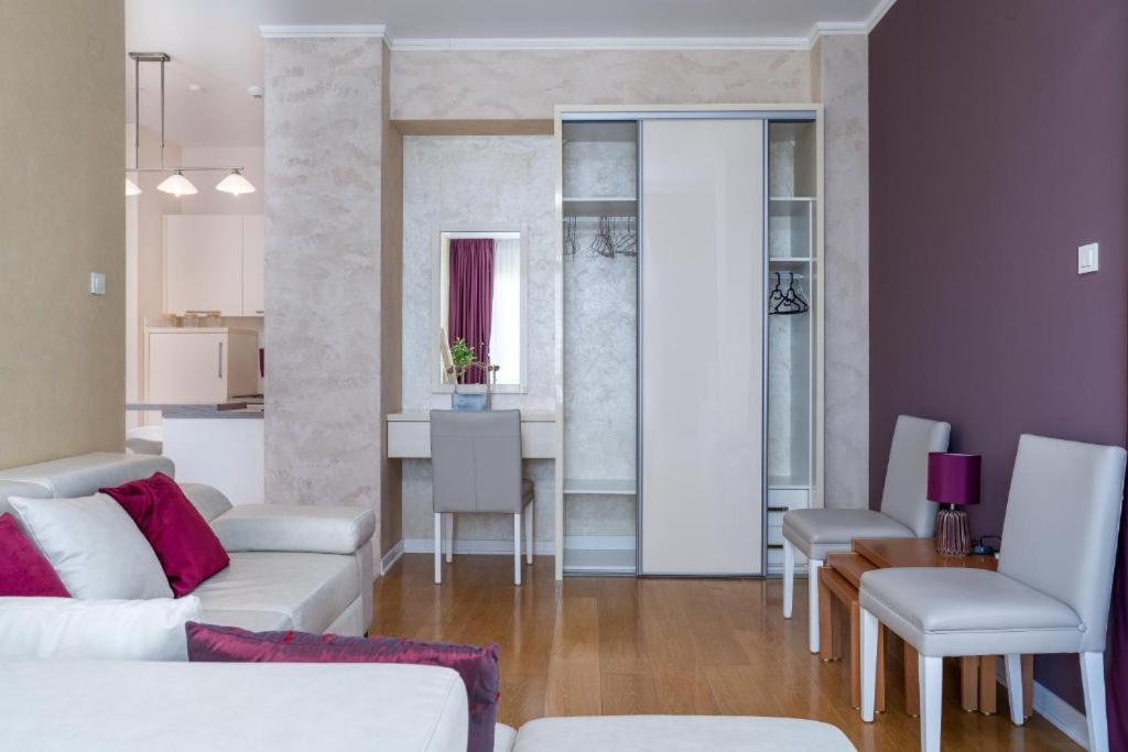 Fontana Mediteran Properties Будва Екстер'єр фото