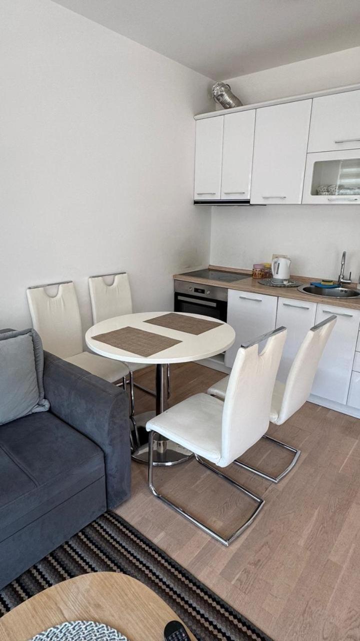 Fontana Mediteran Properties Будва Екстер'єр фото